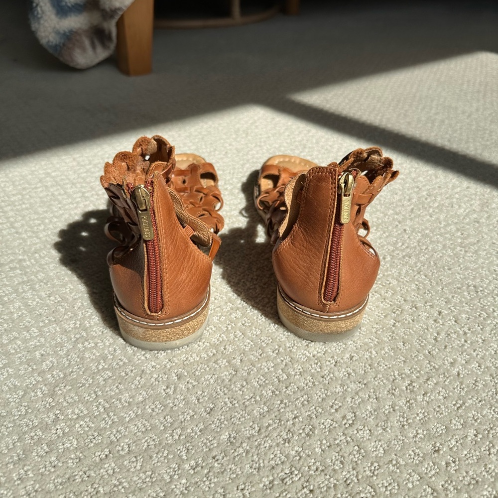 PIKOLINOS Brown Woven Sandals - Picture 4 of 5